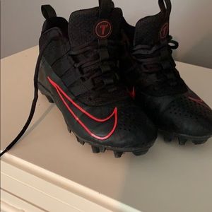 Boys 5.5 Nike Lacrosse cleats